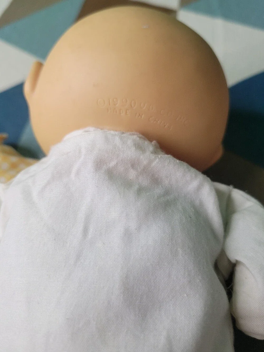 x2 Vintage Uneeda 1990 Plush Baby Dolls Soft Play 2003 w/ Outfits & Pacifier